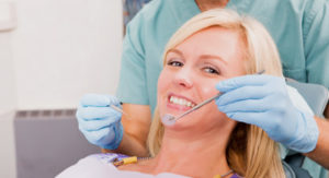Contratación Undecor dental